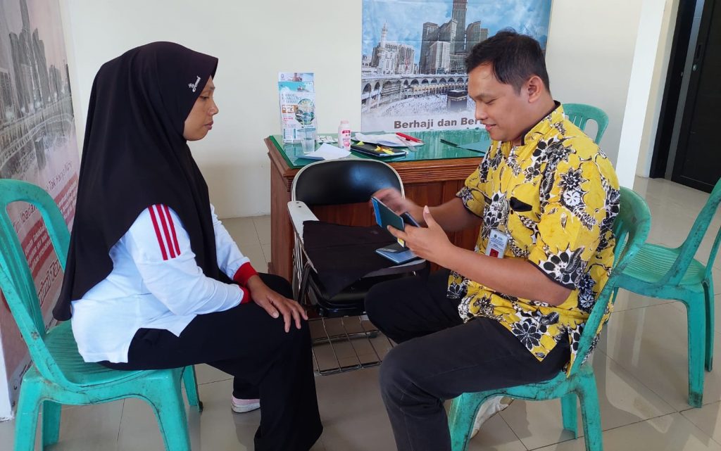 Berikan Pelayanan Prima, Kemenag Banjarnegara Fasilitasi Layanan Rekam Bio Visa Calon Jemaah Haji