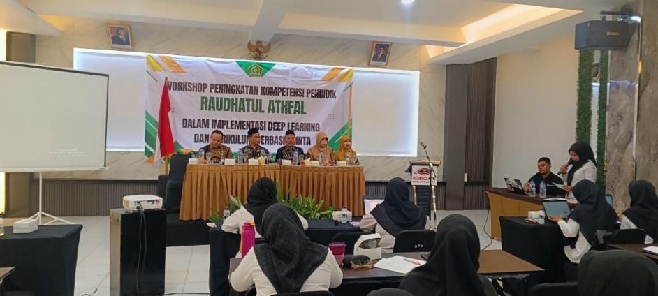 Workshop Implementasi Kurikulum Berbasis Cinta