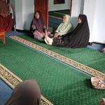 Tingkatkan Nilai Spiritual Warga, Penyuluh Agama KUA Pagentan Gelar Bimbingan Disiplin Ibadah di Majelis Taklim Al-Ikhlas