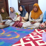 Jangan Biarkan Ibadah Wanita Diliputi Keraguan, Penyuluh KUA Kalibening Ajak Jemaah Pahami Fikih Salat