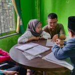 Dua Pasang Catin Jalani Pemeriksaan di KUA Mandiraja